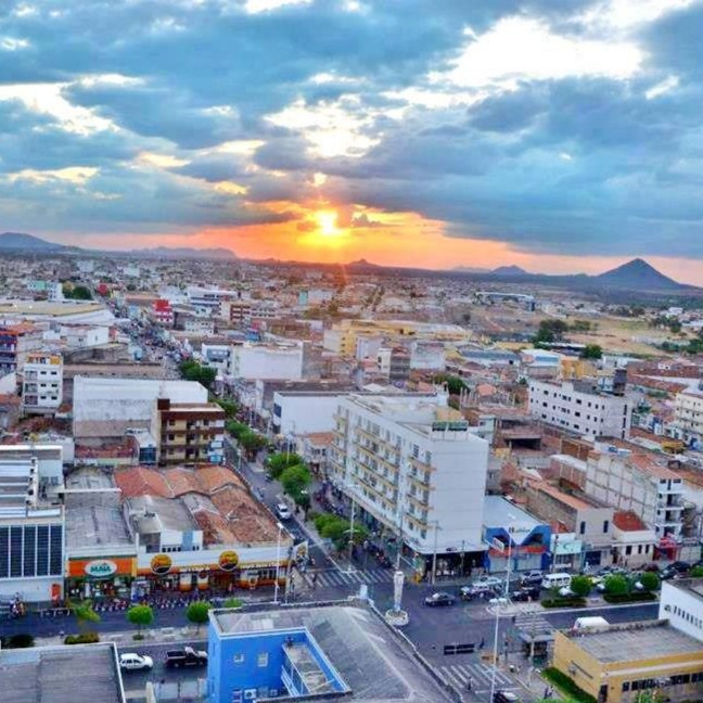 [Imagem da Região do Médio Sertão]